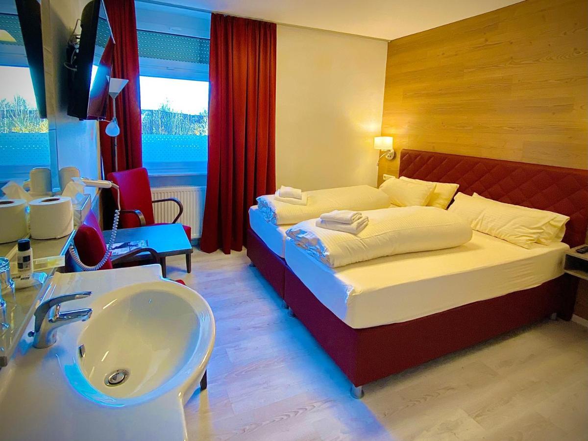 Meister Baer Hotel Frankenwald Berg  エクステリア 写真