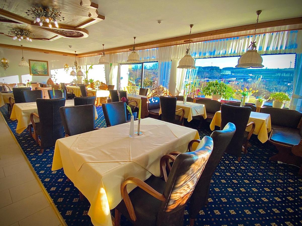 Meister Baer Hotel Frankenwald Berg  エクステリア 写真